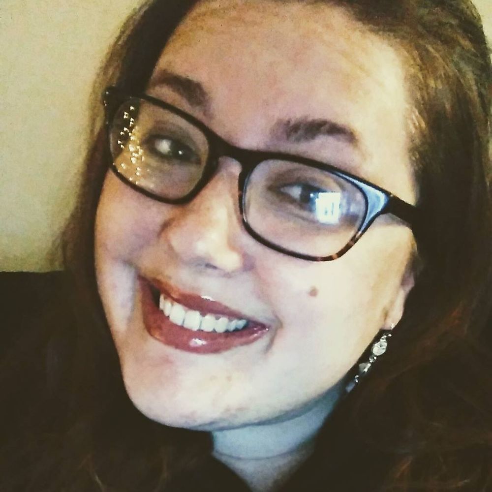 Meet your Posher, Traci